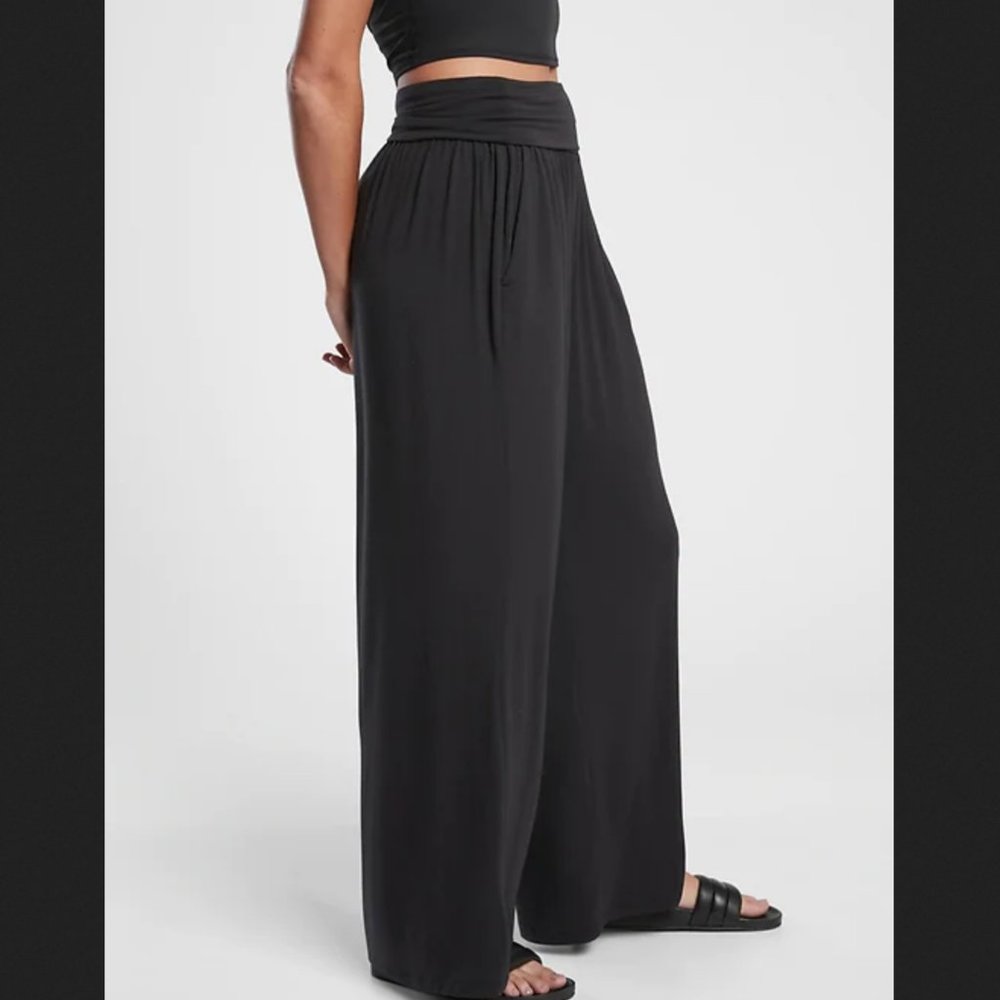 ATHLETA BLACK WIDE LEG STUDIO PANT - Picture 3 of 7